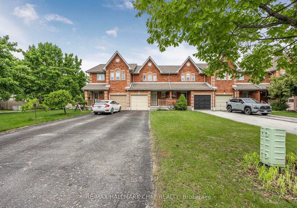 4-huitema-court-barrie-ontario-s12185793
