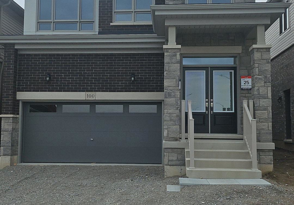 100-west-oak-trail-n-barrie-ontario-s12186695