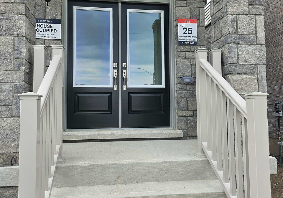 100-west-oak-trail-n-barrie-ontario-s12186695