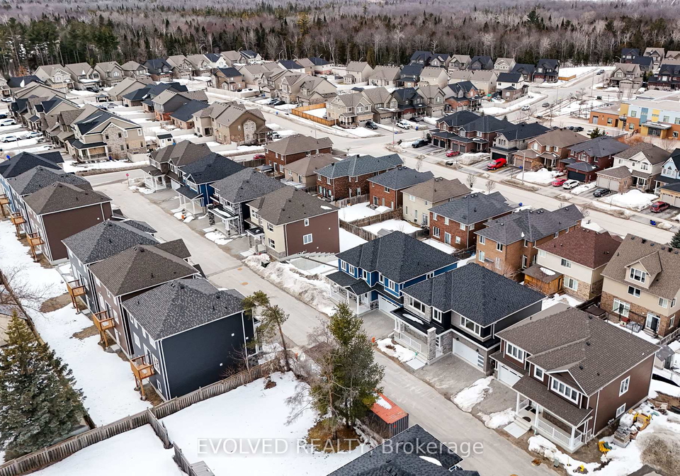 2-hampton-lane-barrie-ontario-s12188063