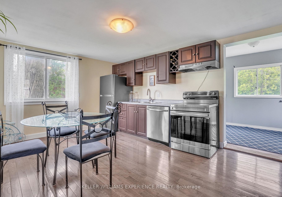 316-park-street-tay-ontario-s12188370