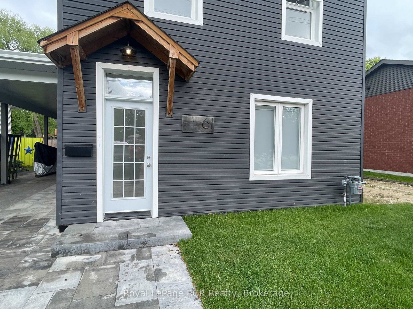 61-cedar-street-collingwood-ontario-s12188793