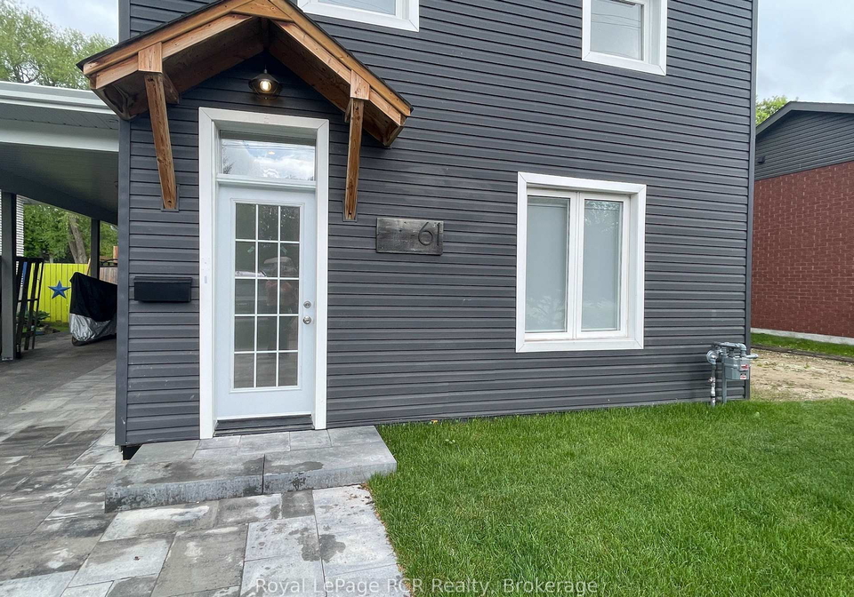 61-cedar-street-collingwood-ontario-s12188793