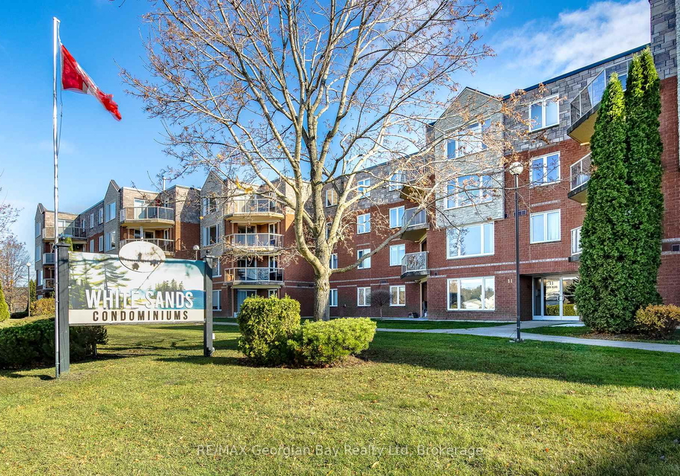 11-beck-boulevard-penetanguishene-ontario-s12188989