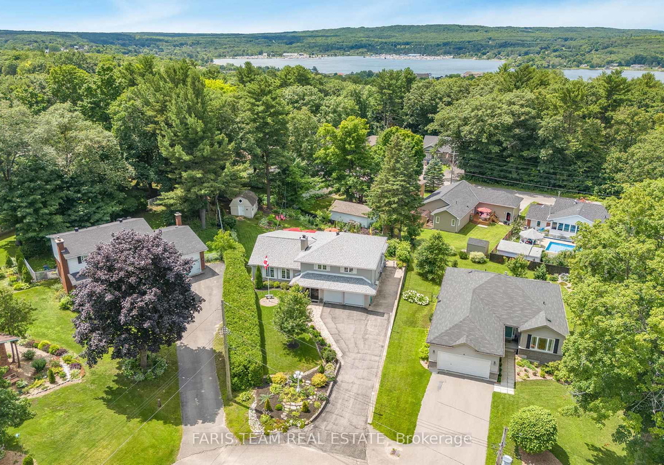 8-viel-street-penetanguishene-ontario-s12190236
