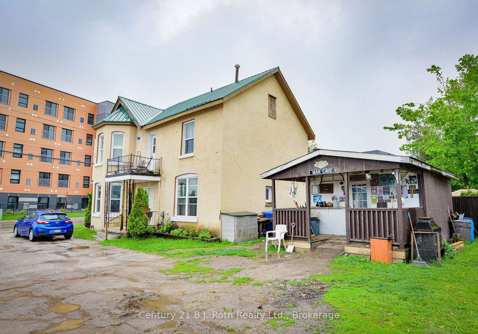 44-barrie-road-orillia-ontario-s12191294