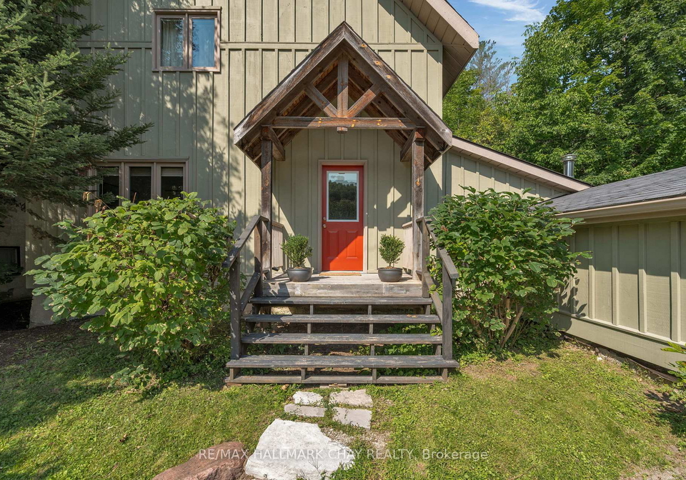 8930-county-road-9-clearview-ontario-s12191551