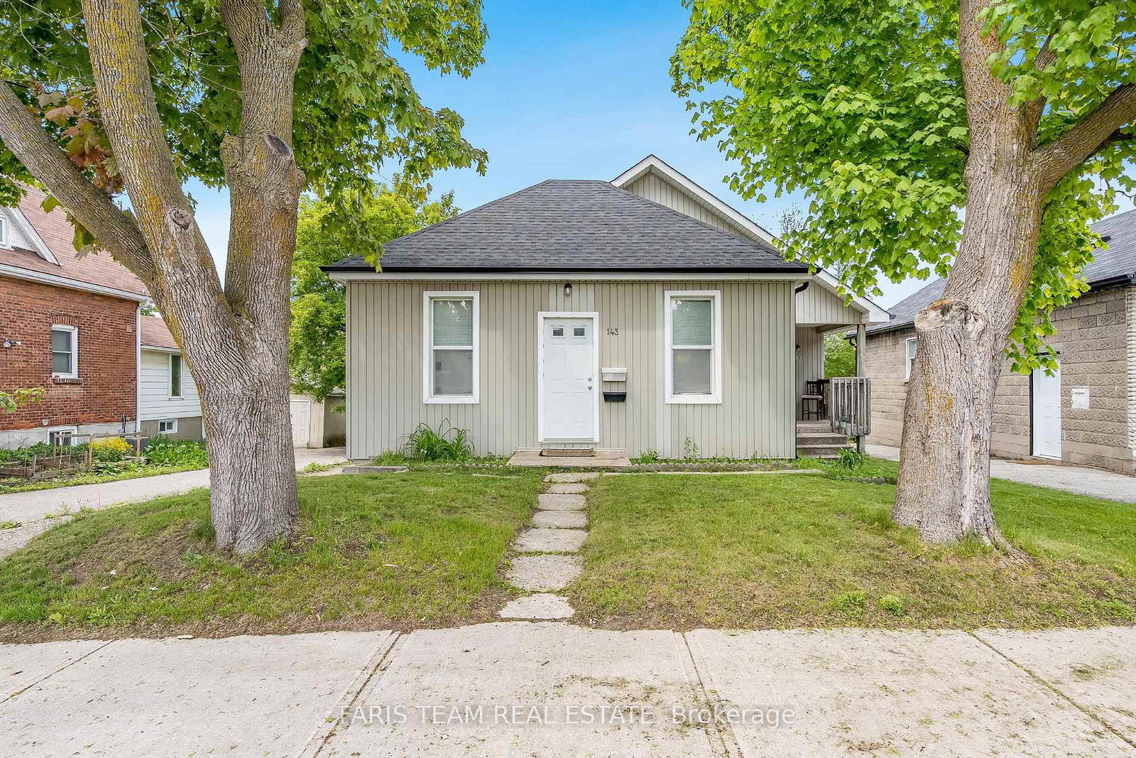 143-burton-avenue-barrie-ontario-s12191782