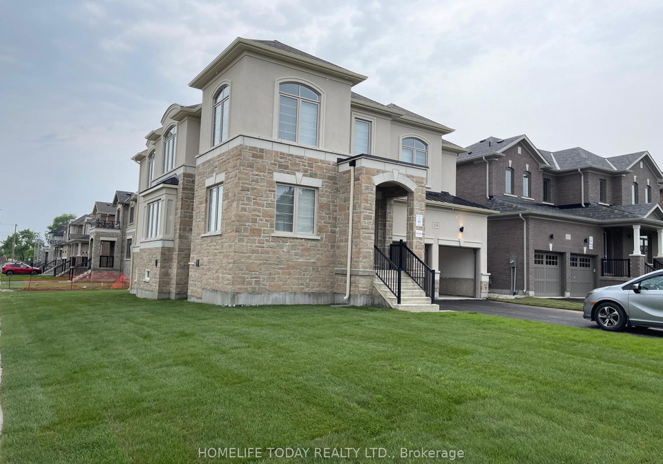 219-warden-street-clearview-ontario-s12192889