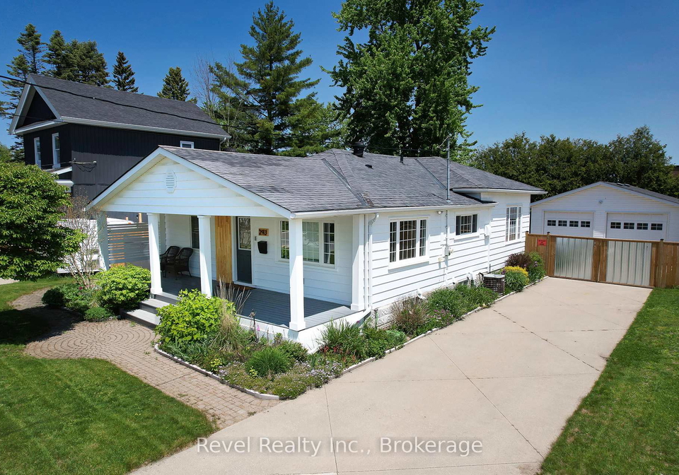 293-napier-street-collingwood-ontario-s12193197