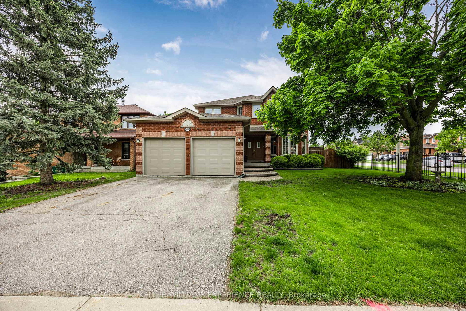 303-livingstone-street-w-barrie-ontario-s12193598