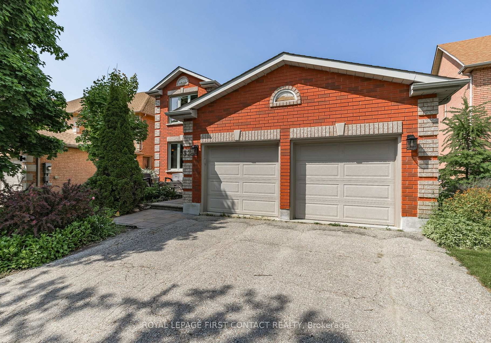 32-falling-brook-drive-barrie-ontario-s12194353