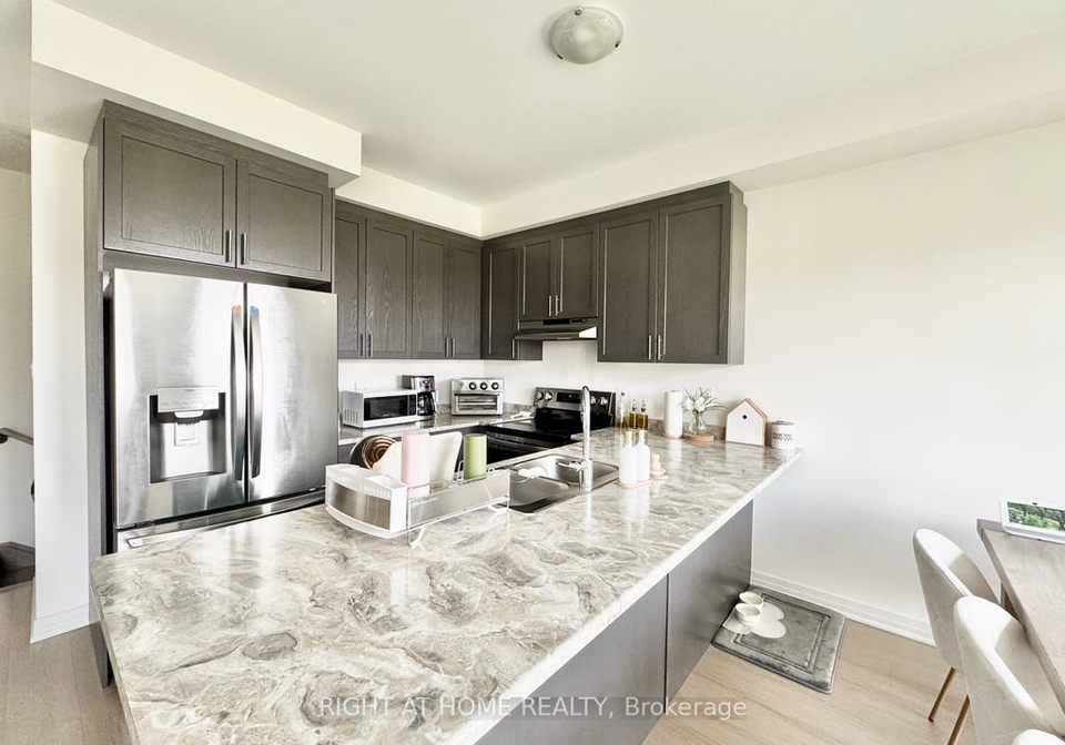 93-sagewood-avenue-barrie-ontario-s12194592