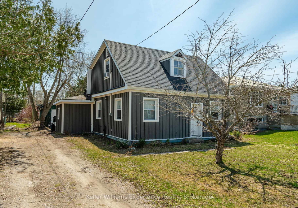 313-mcnicoll-street-tay-ontario-s12195139