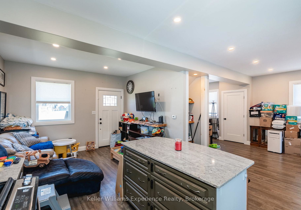 313-mcnicoll-street-tay-ontario-s12195139