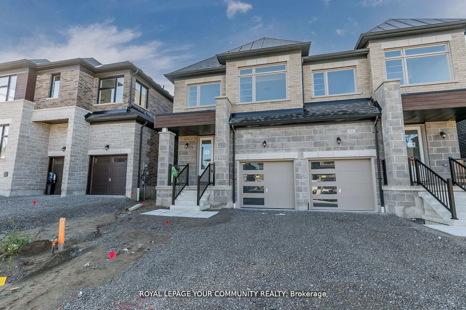 21-daffodil-road-springwater-ontario-s12195142