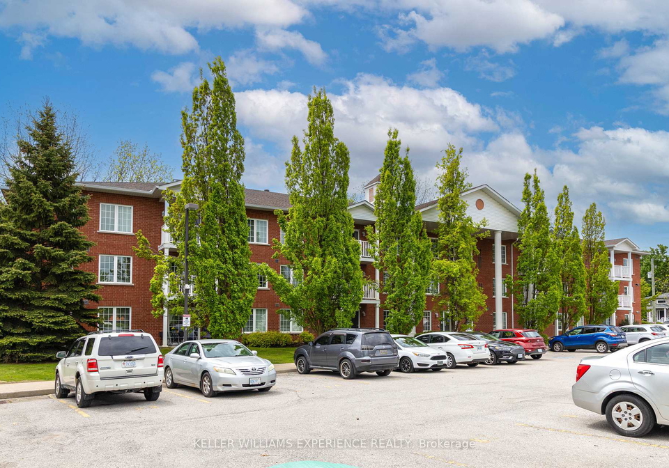49-jacobs-terrace-barrie-ontario-s12195447