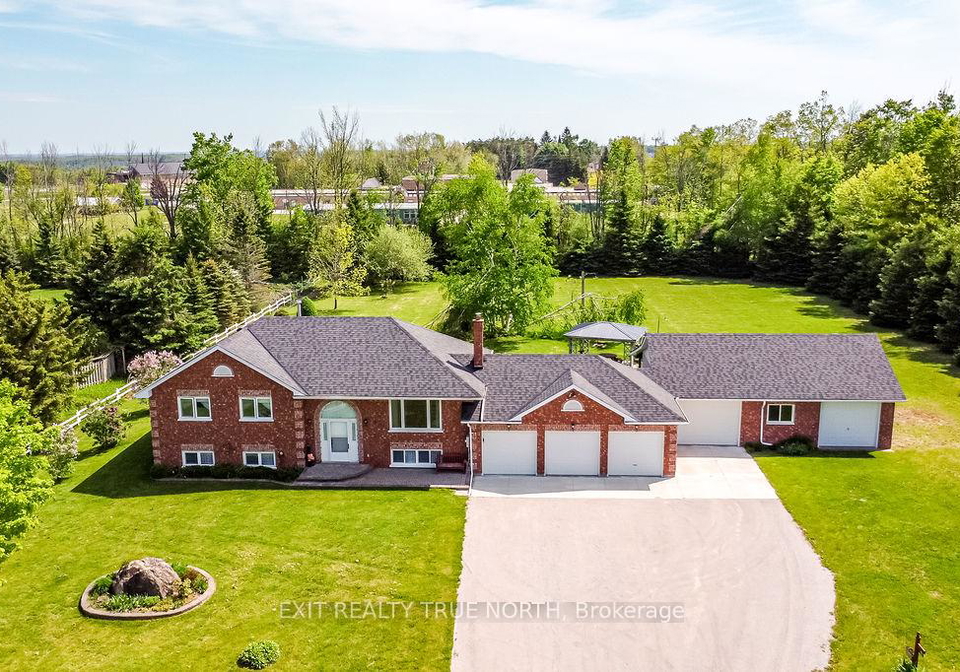 16-hepinstall-place-oro-medonte-ontario-s12195462