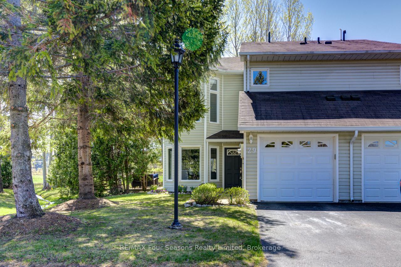 barker-boulevard-collingwood-ontario-s12195691