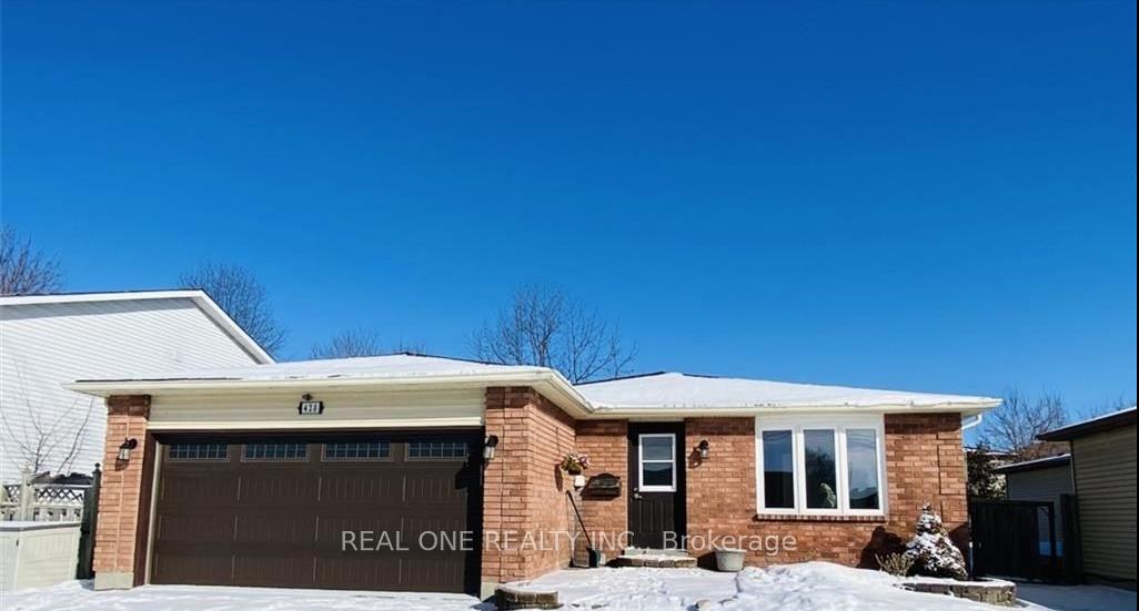 420-grove-street-e-barrie-ontario-s12197045