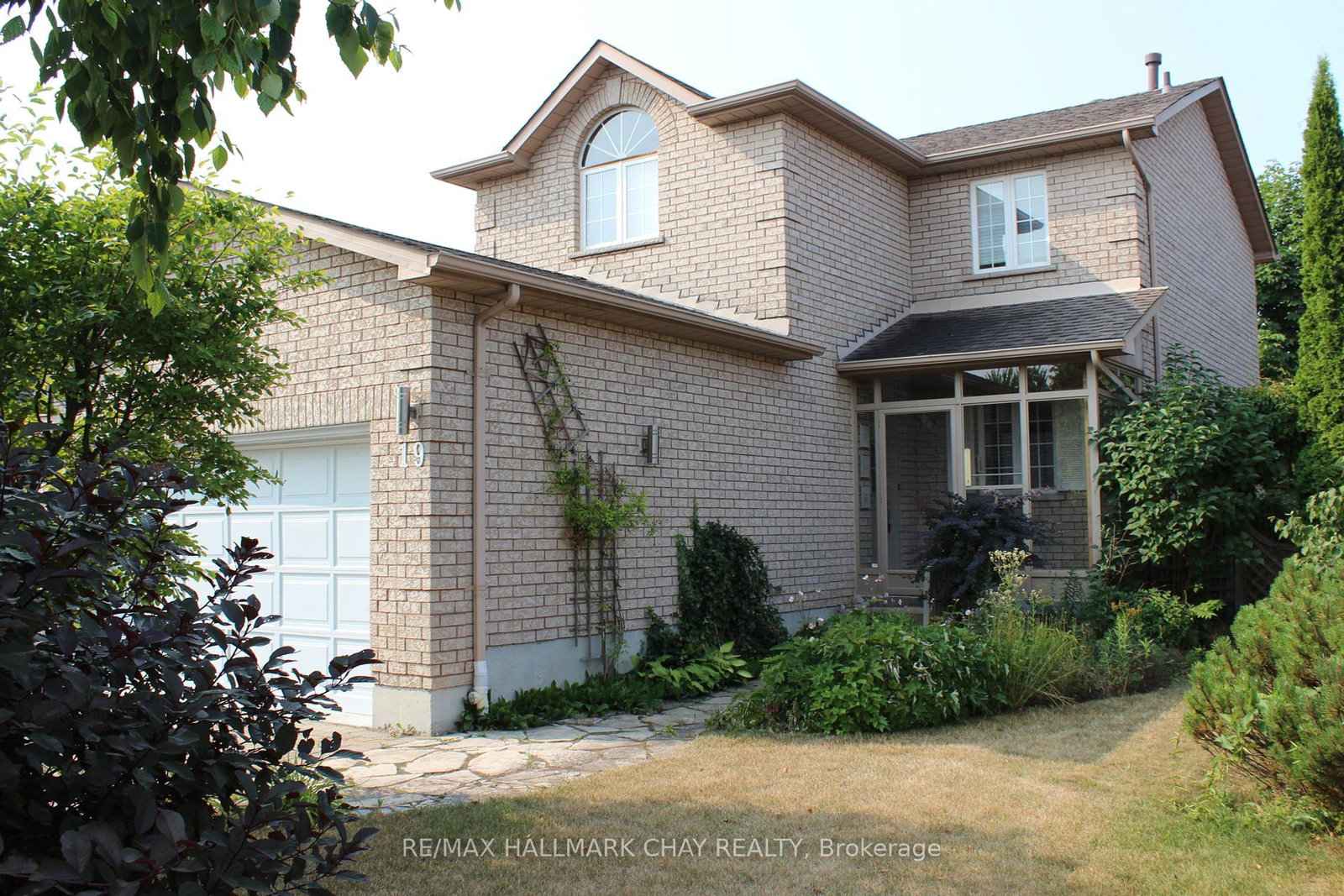 19-taylor-drive-barrie-ontario-s12199346