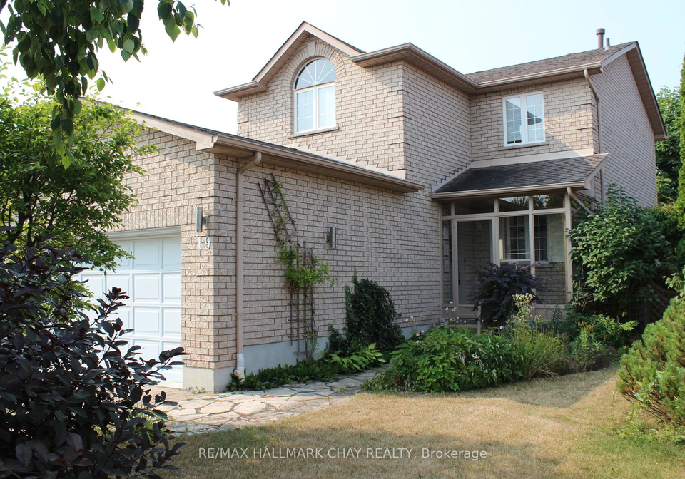 19-taylor-drive-barrie-ontario-s12199346