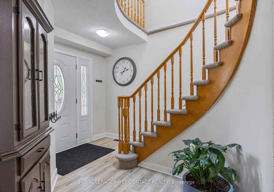 239-browning-trail-barrie-ontario-s12199800