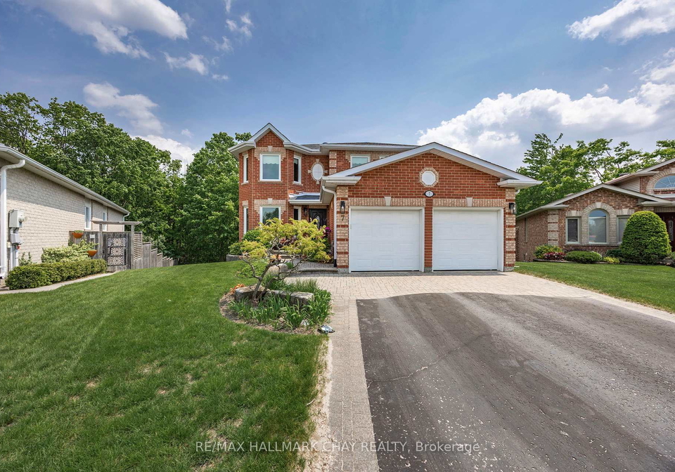 7-maw-court-barrie-ontario-s12201354