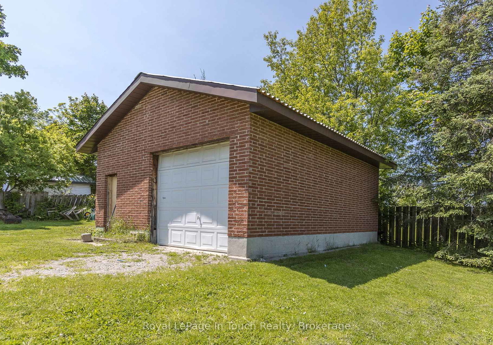 242-barnett-avenue-midland-ontario-s12202254