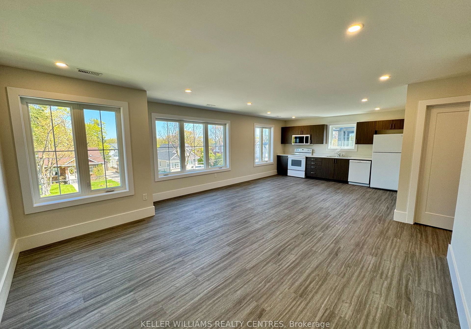 63-holgate-street-barrie-ontario-s12202577