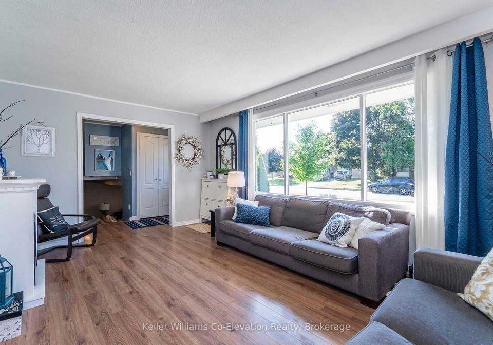1050-glen-eagles-crescent-midland-ontario-s12203611