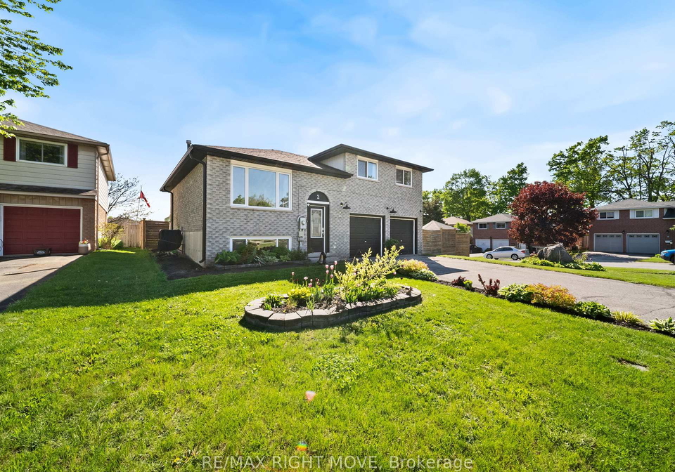2-chestnut-place-orillia-ontario-s12205869