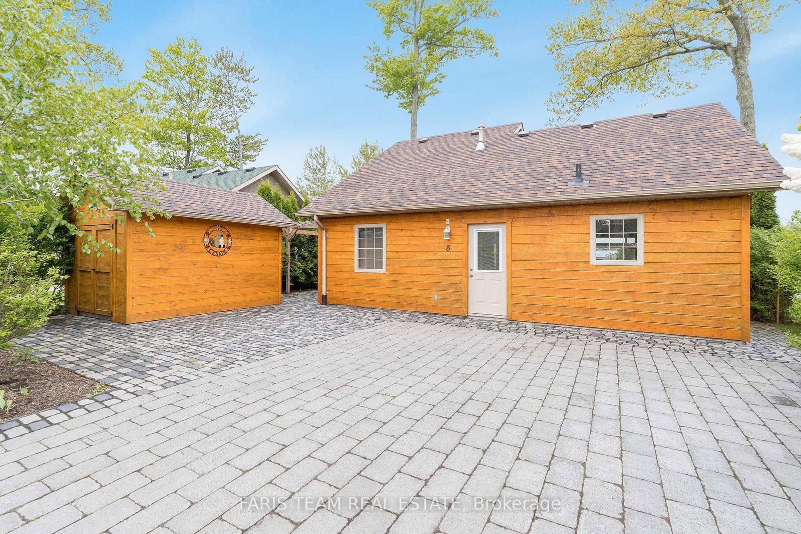 8-cabin-crescent-wasaga-beach-ontario-s12206691