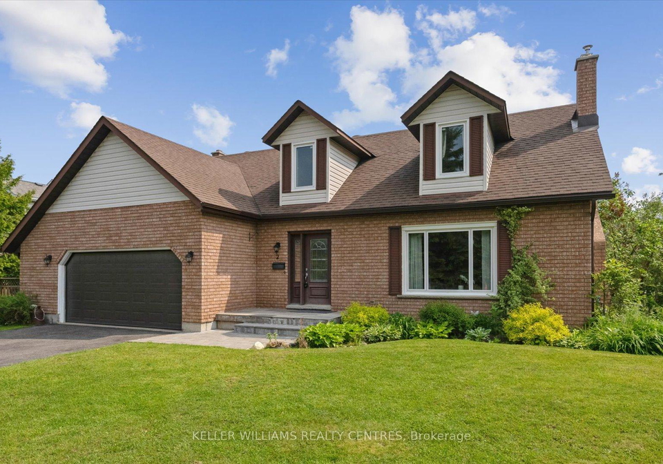 2-elm-court-oro-medonte-ontario-s12206756
