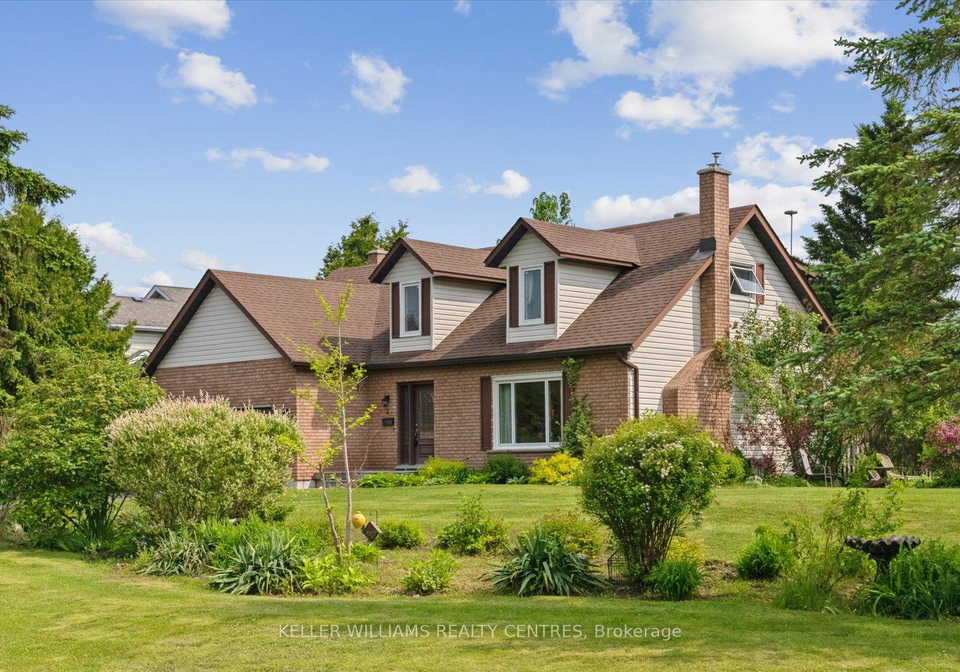 2-elm-court-oro-medonte-ontario-s12206756