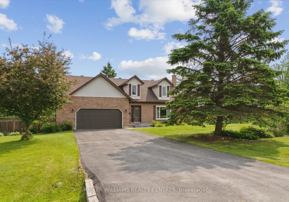 2-elm-court-oro-medonte-ontario-s12206756