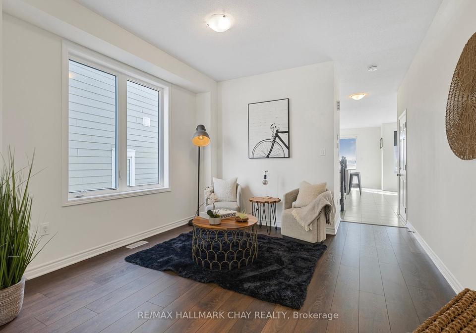 16-shapira-avenue-wasaga-beach-ontario-s12207320