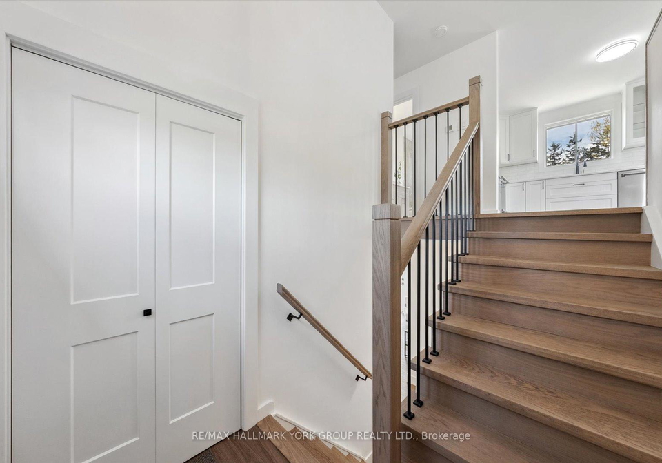 352-anne-street-n-barrie-ontario-s12207445
