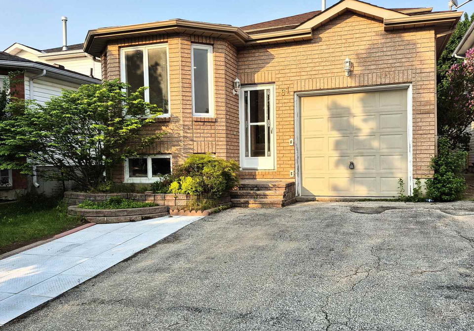 61-downing-crescent-barrie-ontario-s12208135