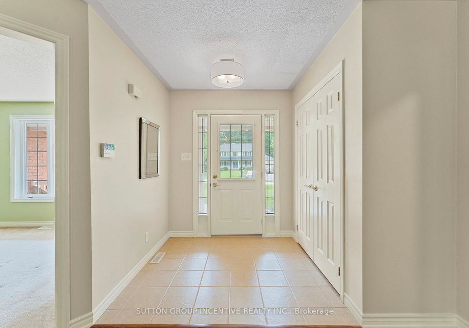 40-oneill-circle-springwater-ontario-s12209799