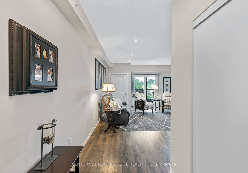 306-essa-road-barrie-ontario-s12210354