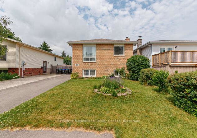 29-courtice-crescent-collingwood-ontario-s12211721
