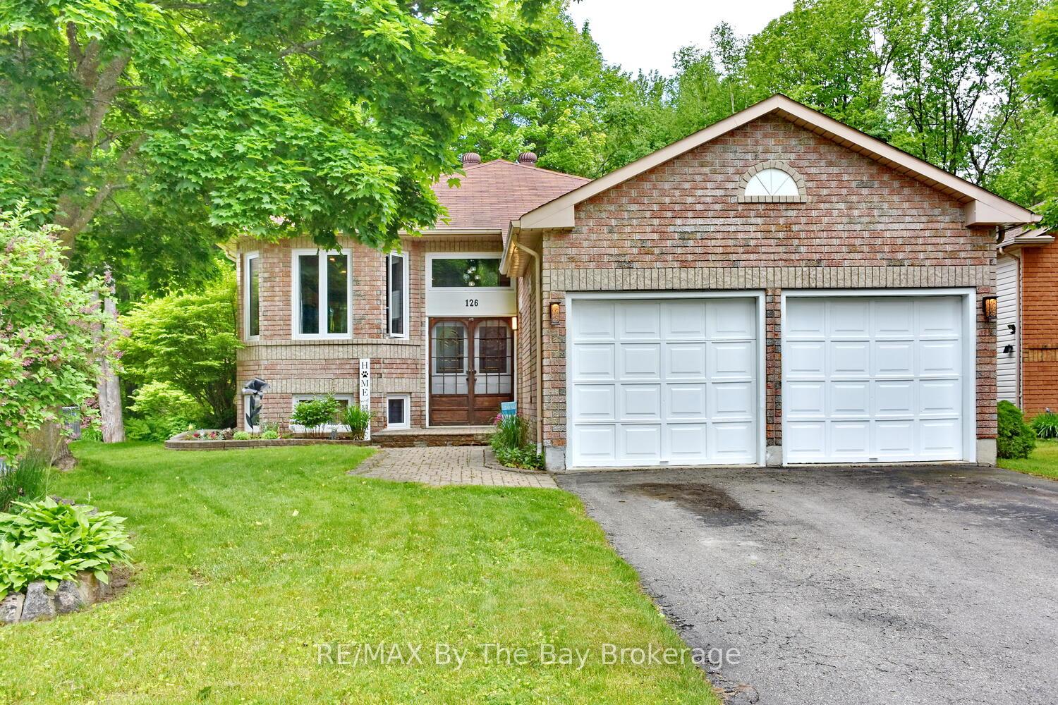 126-fernbrook-drive-wasaga-beach-ontario-s12211842
