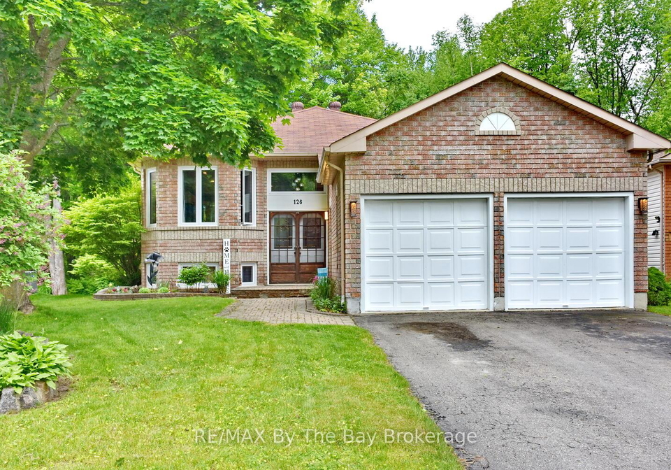 126-fernbrook-drive-wasaga-beach-ontario-s12211842