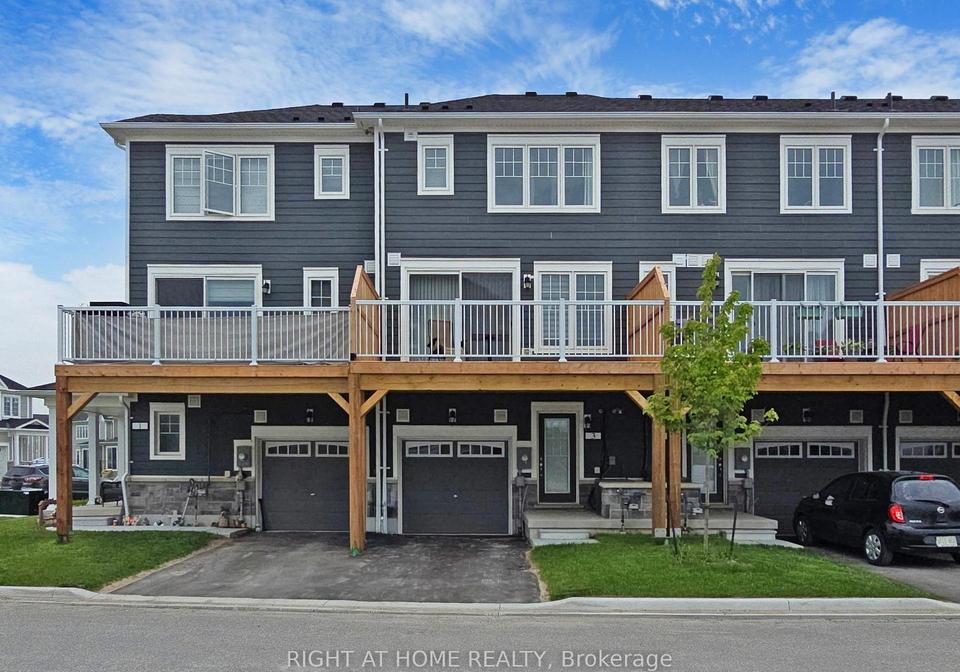 3-sama-way-wasaga-beach-ontario-s12212290
