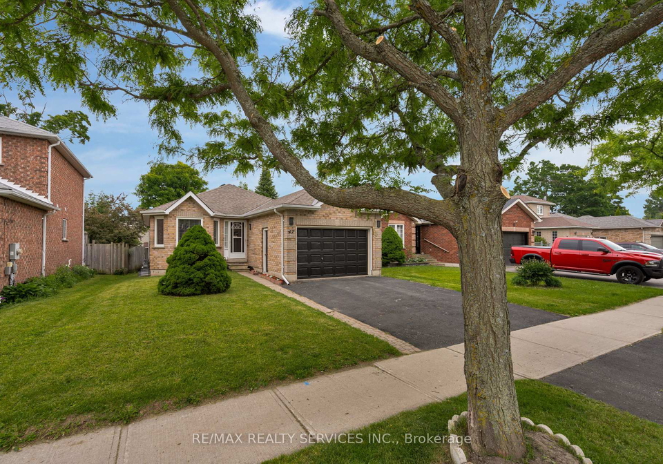 47-sydenham-wells-barrie-ontario-s12215362