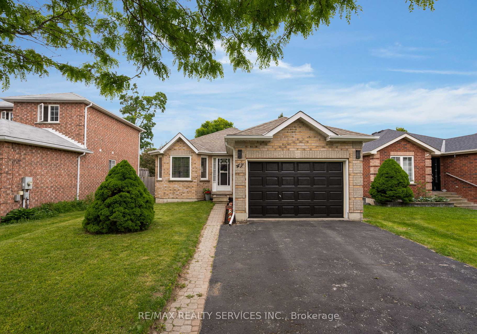 47-sydenham-wells-barrie-ontario-s12215362