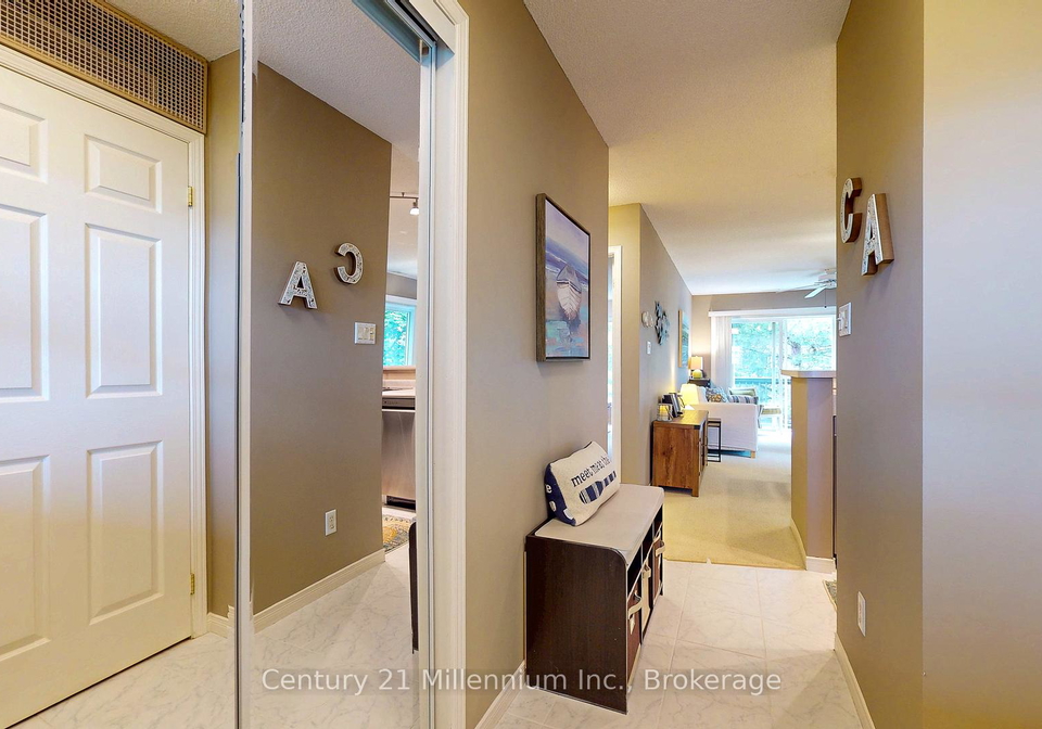 302-mariners-way-collingwood-ontario-s12215717