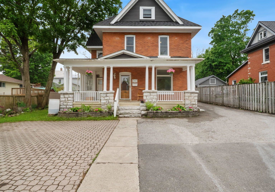 251-laclie-street-orillia-ontario-s12216807