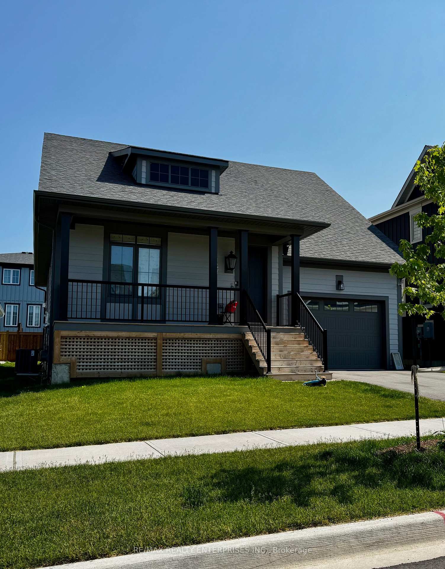 147-courtland-street-collingwood-ontario-s12217288